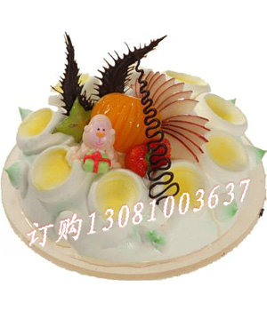 商品详细;8寸冰淇淋蛋糕，水果（时令水果多种）-购买蛋糕附送贺卡、刀、叉、盘、蜡烛一套