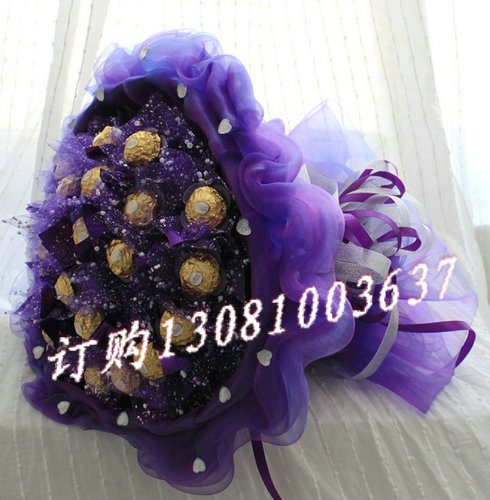 商品详细;19颗巧克力独立包装，紫色软纱精美圆形包装-.