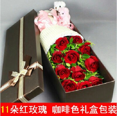 商品详细;11支红玫瑰赠送2只可爱小熊；黄莺点缀，长方形玫瑰礼礼盒-长方形玫瑰礼礼盒