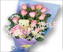 商品详细;12支粉玫瑰，小熊、满天星或小菊点缀 -手揉纸单面包装.